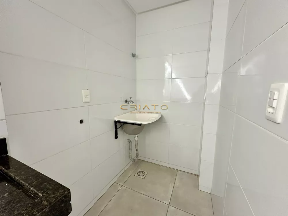 Apartamento à venda com 3 quartos, 79m² - Foto 3