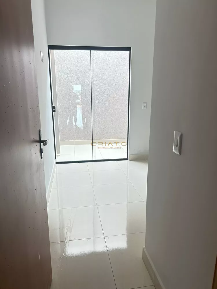 Casa à venda com 2 quartos, 65m² - Foto 6