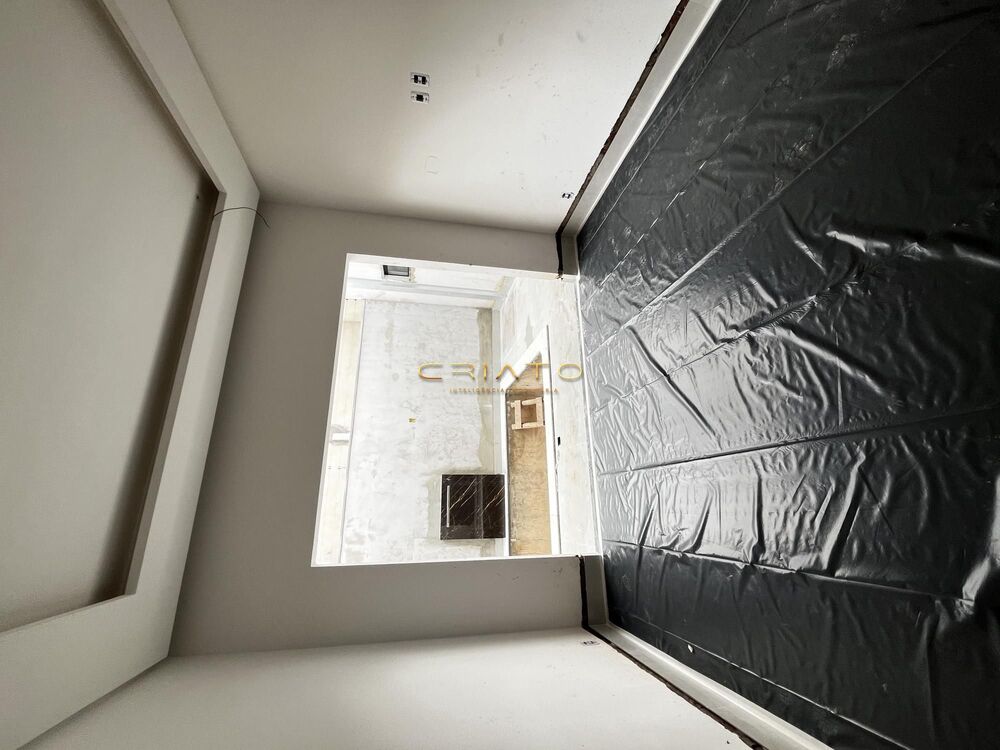 Casa à venda com 3 quartos, 150m² - Foto 2