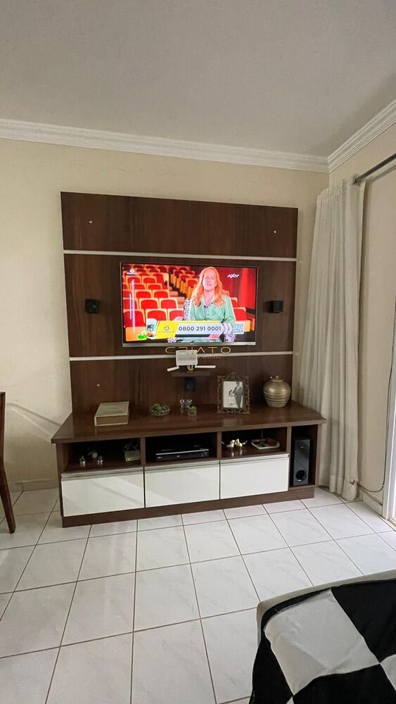 Apartamento à venda com 3 quartos, 100m² - Foto 2