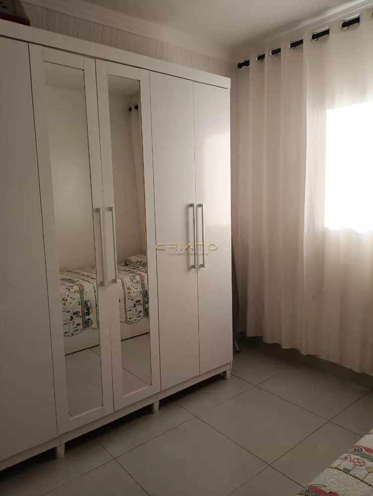 Apartamento à venda com 3 quartos, 79m² - Foto 2