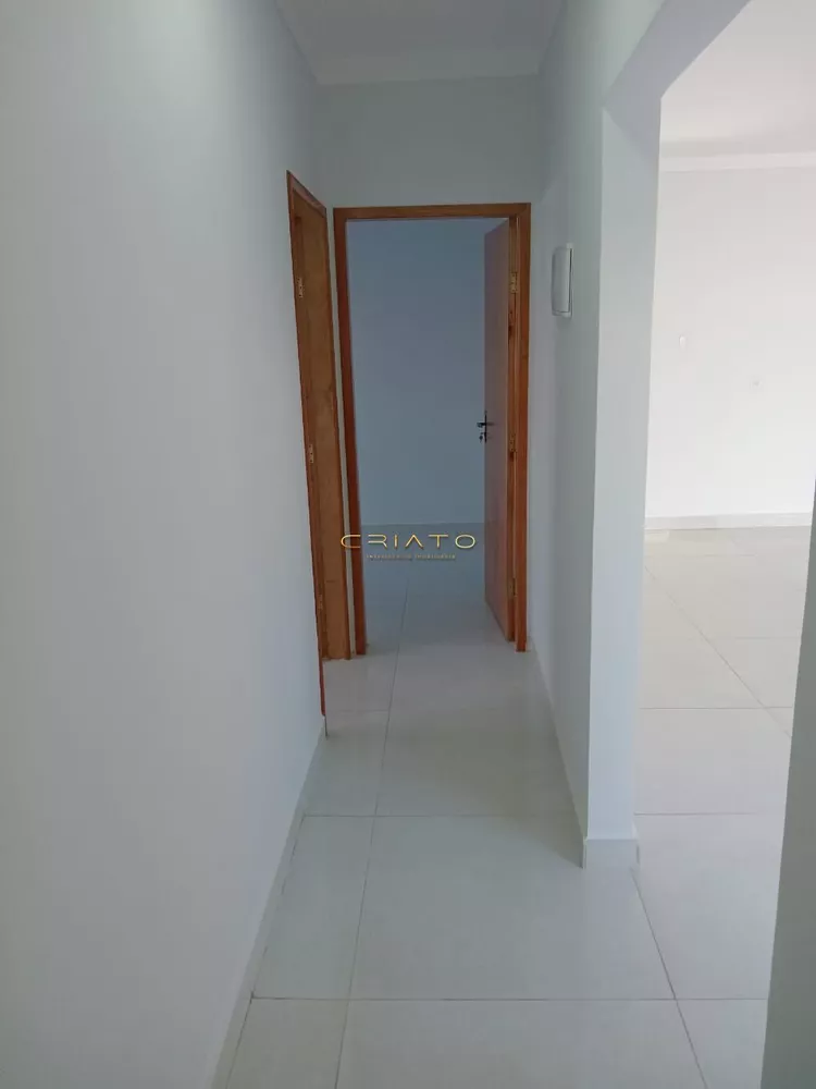 Casa à venda com 3 quartos, 114m² - Foto 5