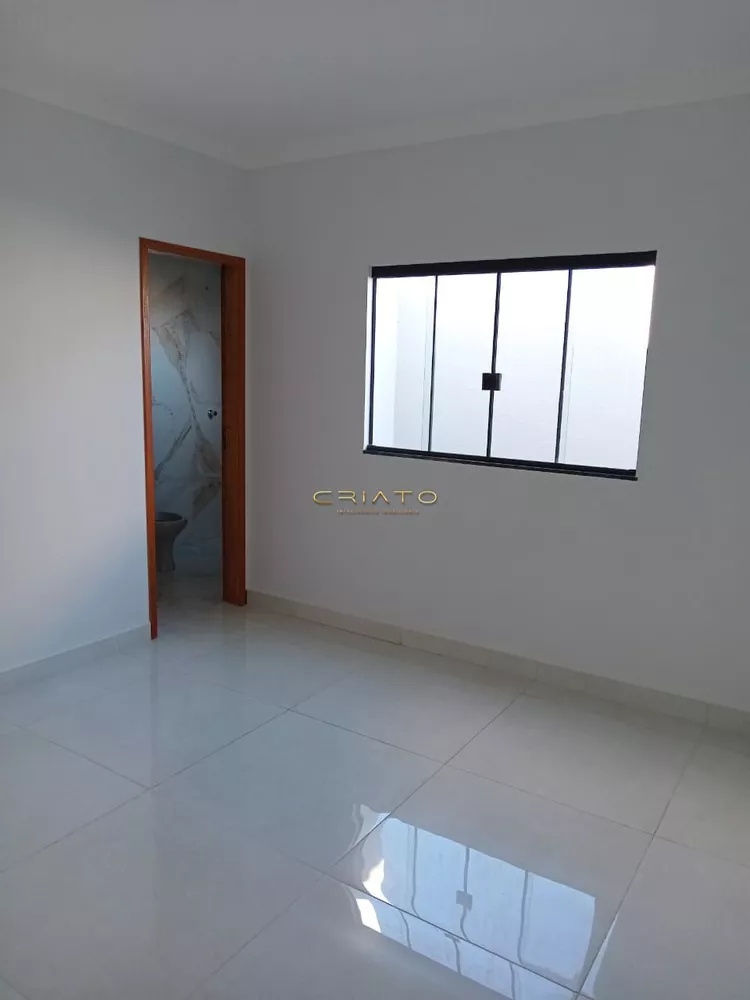 Casa à venda com 3 quartos, 114m² - Foto 9