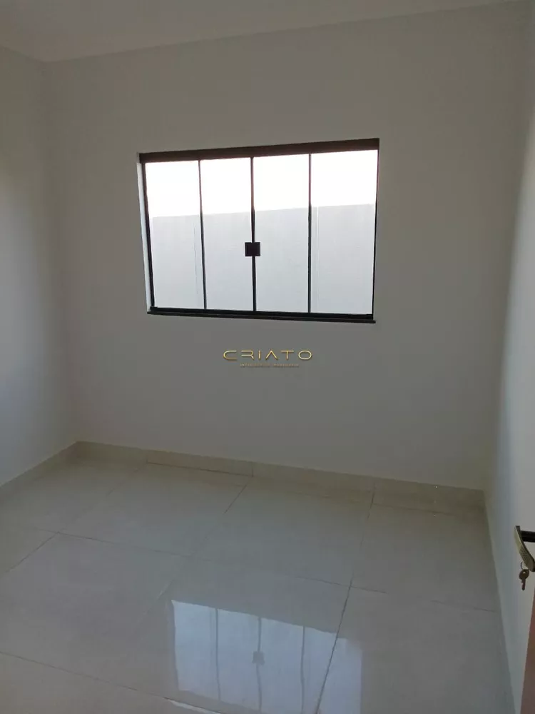 Casa à venda com 3 quartos, 114m² - Foto 4