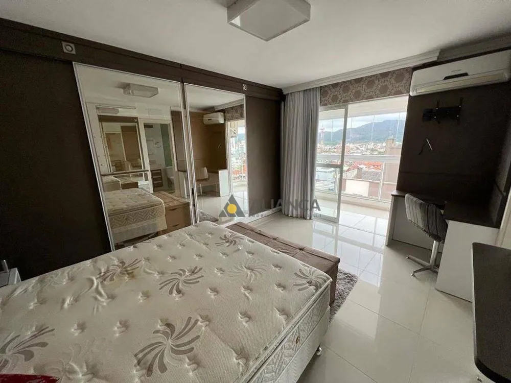 Apartamento, 3 quartos, 156 m² - Foto 10