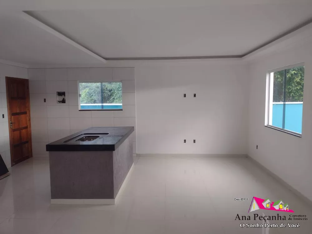 Casa à venda com 3 quartos, 370m² - Foto 4