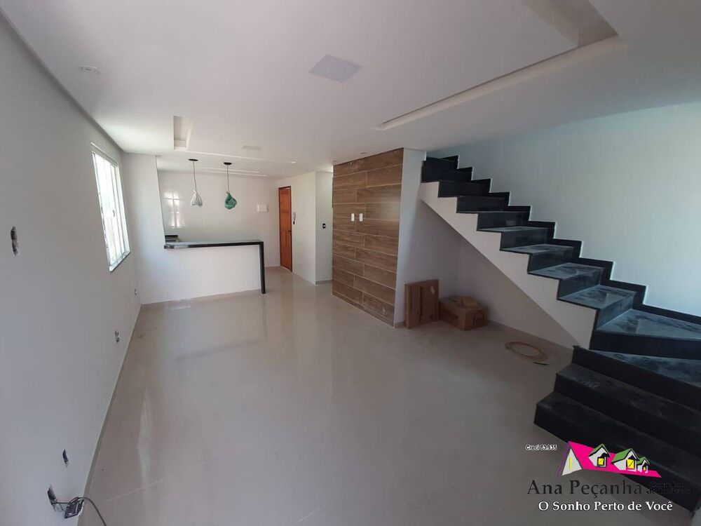 Casa à venda com 2 quartos, 75m² - Foto 3