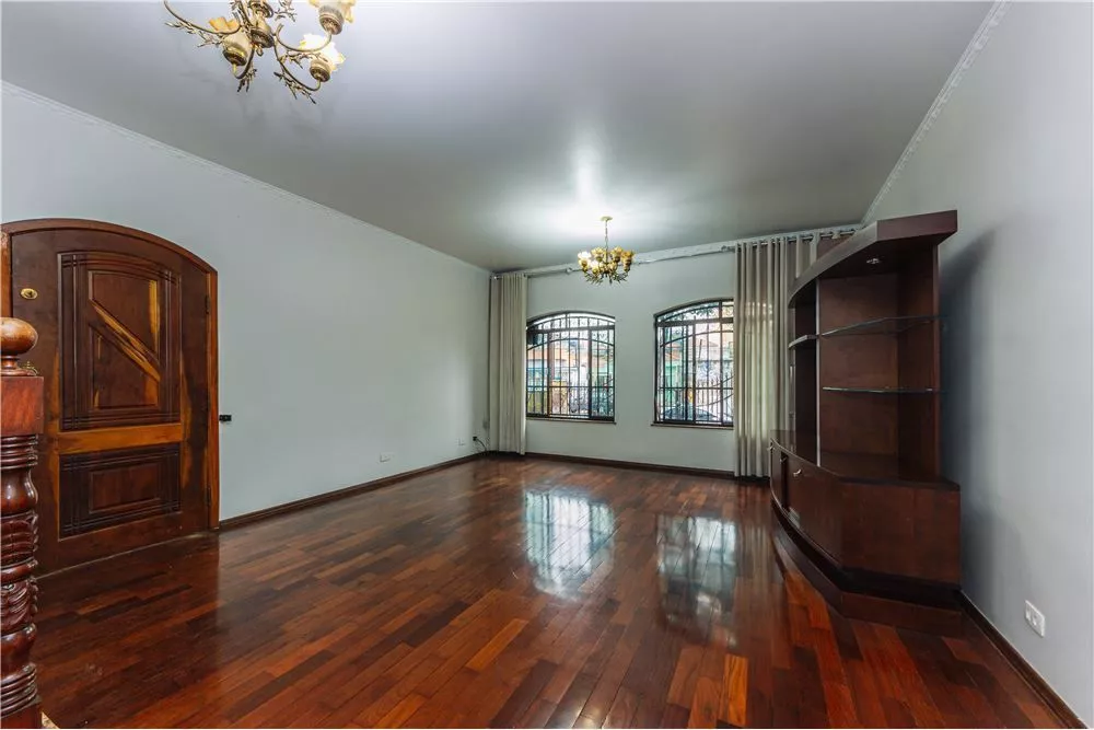 Casa de Condomínio à venda com 3 quartos, 288m² - Foto 2