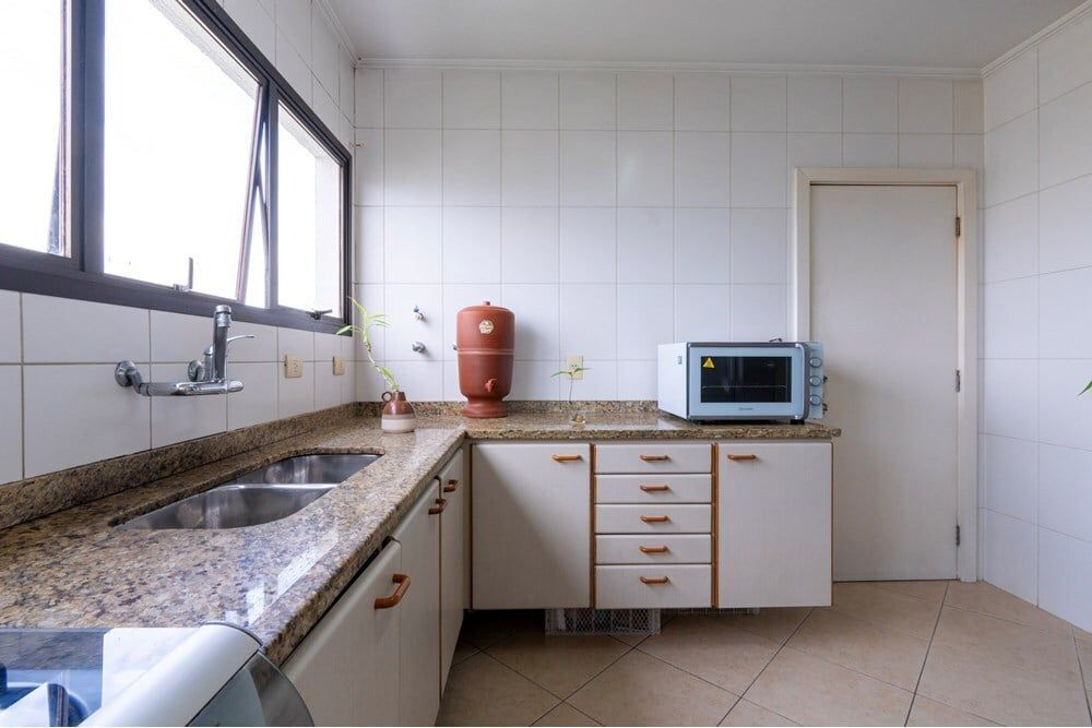 Apartamento, 4 quartos, 200 m² - Foto 1