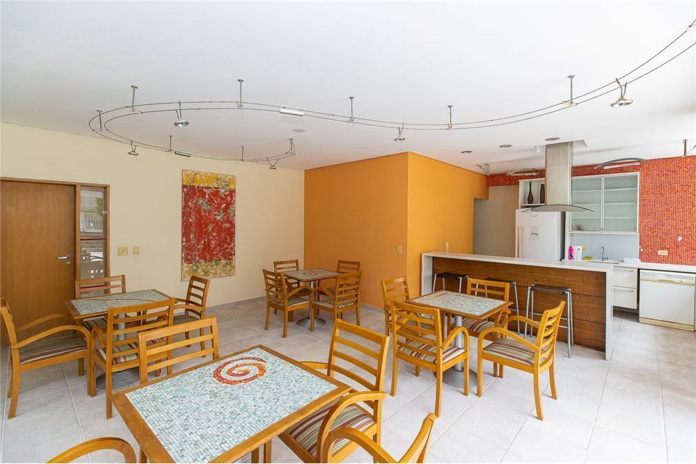 Apartamento à venda com 2 quartos, 47m² - Foto 8