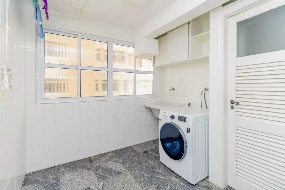 Apartamento à venda com 3 quartos, 112m² - Foto 2