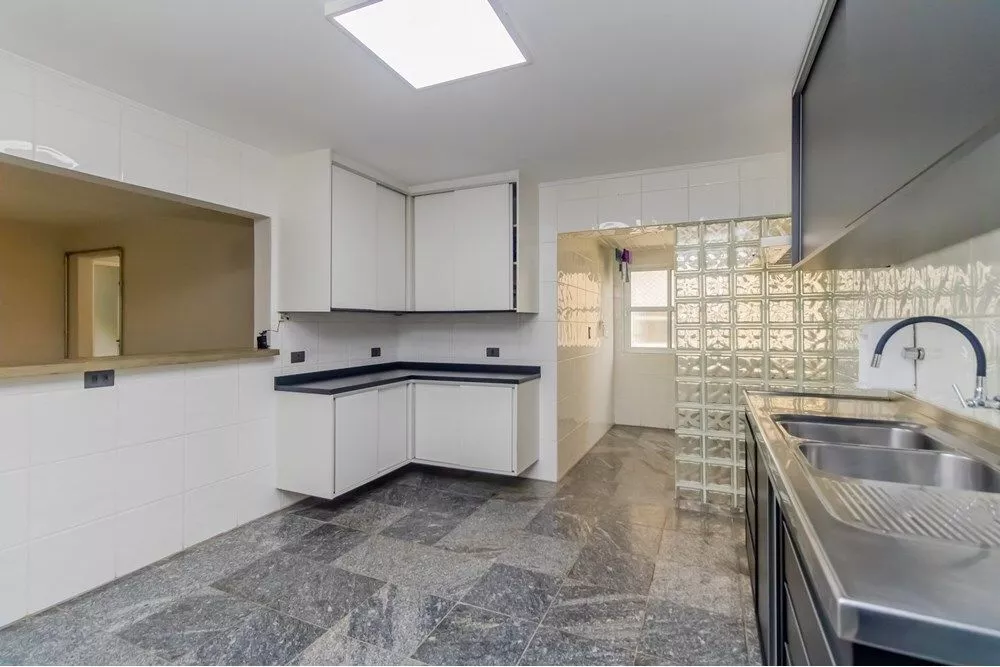 Apartamento à venda com 3 quartos, 112m² - Foto 6