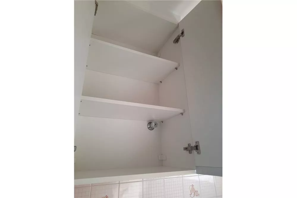 Apartamento à venda com 1 quarto, 36m² - Foto 2