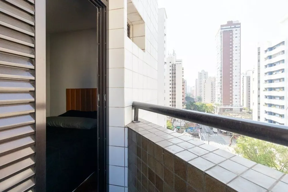 Apartamento à venda com 3 quartos, 122m² - Foto 7