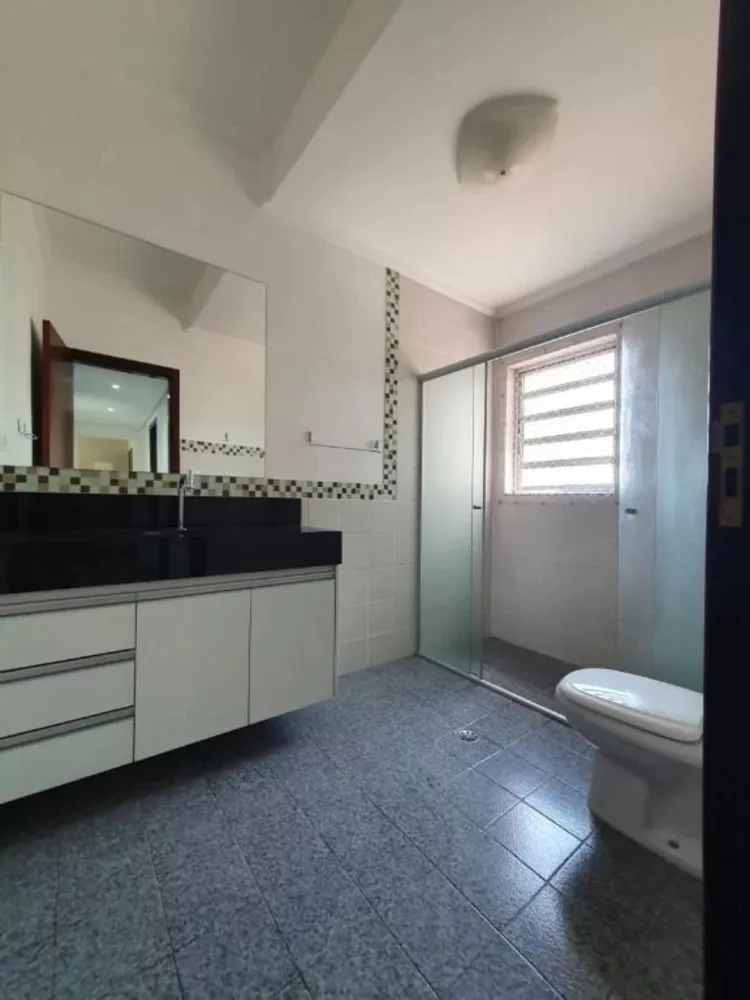 Apartamento para alugar com 2 quartos, 83m² - Foto 6