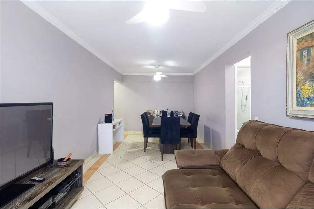 Apartamento à venda com 3 quartos, 93m² - Foto 3