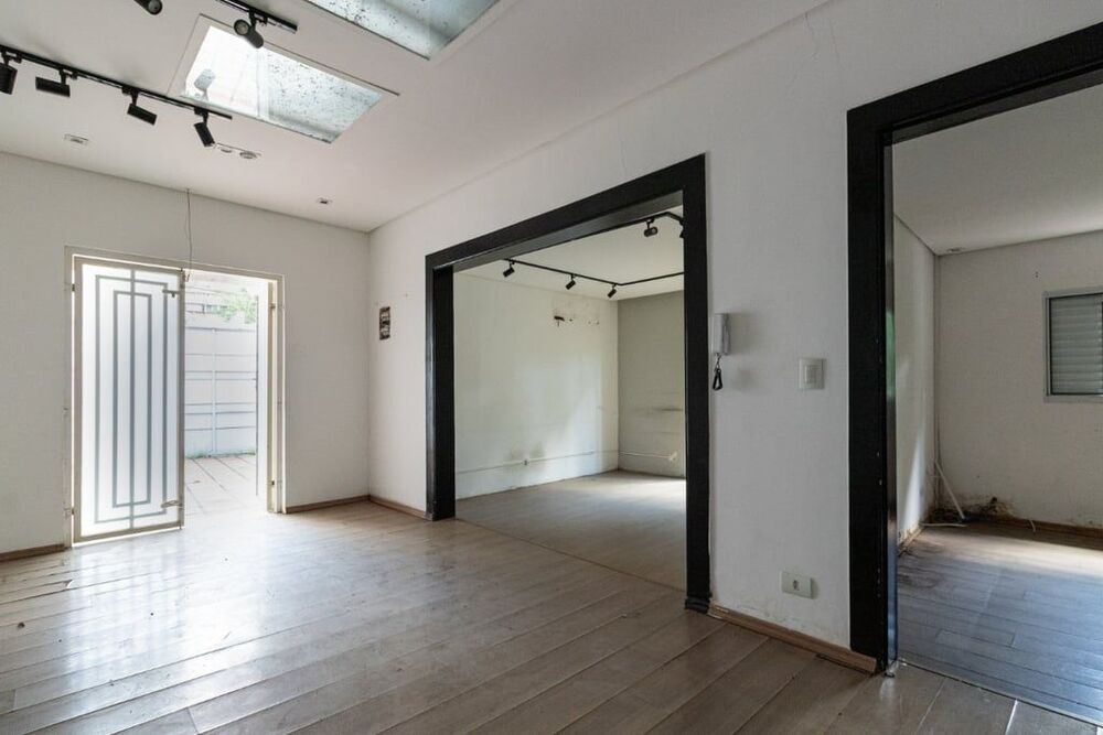 Casa de Condomínio à venda com 1 quarto, 190m² - Foto 24