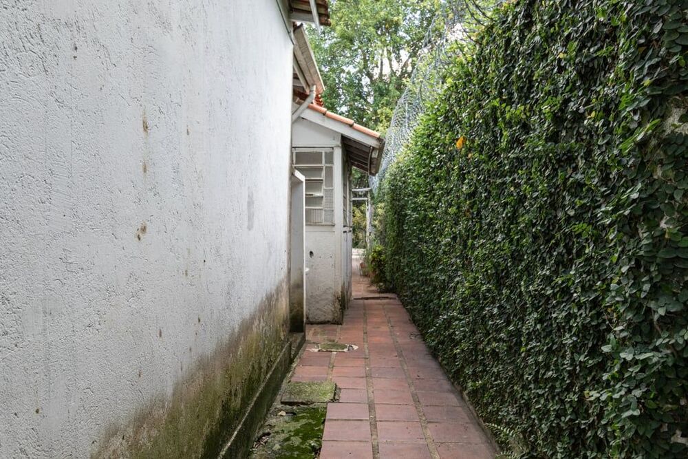 Casa de Condomínio à venda com 1 quarto, 190m² - Foto 17