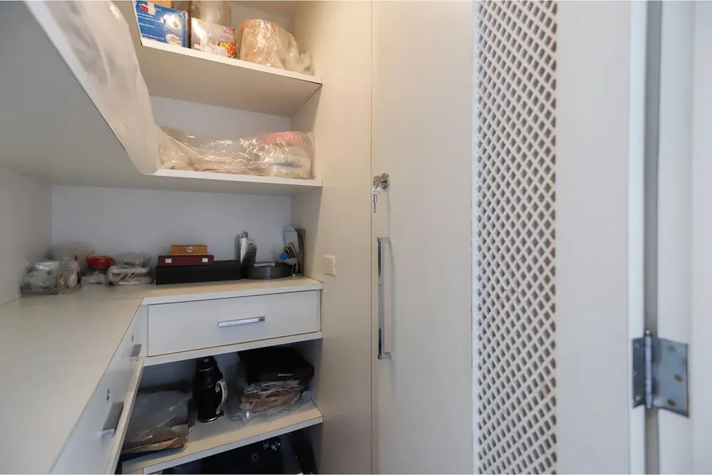 Apartamento, 4 quartos, 260 m² - Foto 2