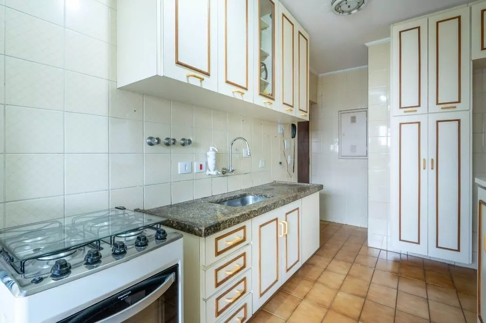 Apartamento à venda com 3 quartos, 110m² - Foto 4