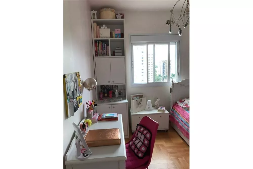Apartamento, 4 quartos, 146 m² - Foto 1