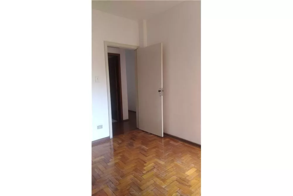 Apartamento à venda com 3 quartos, 97m² - Foto 3