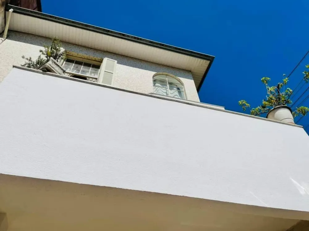 Casa, 5 quartos, 220 m² - Foto 1