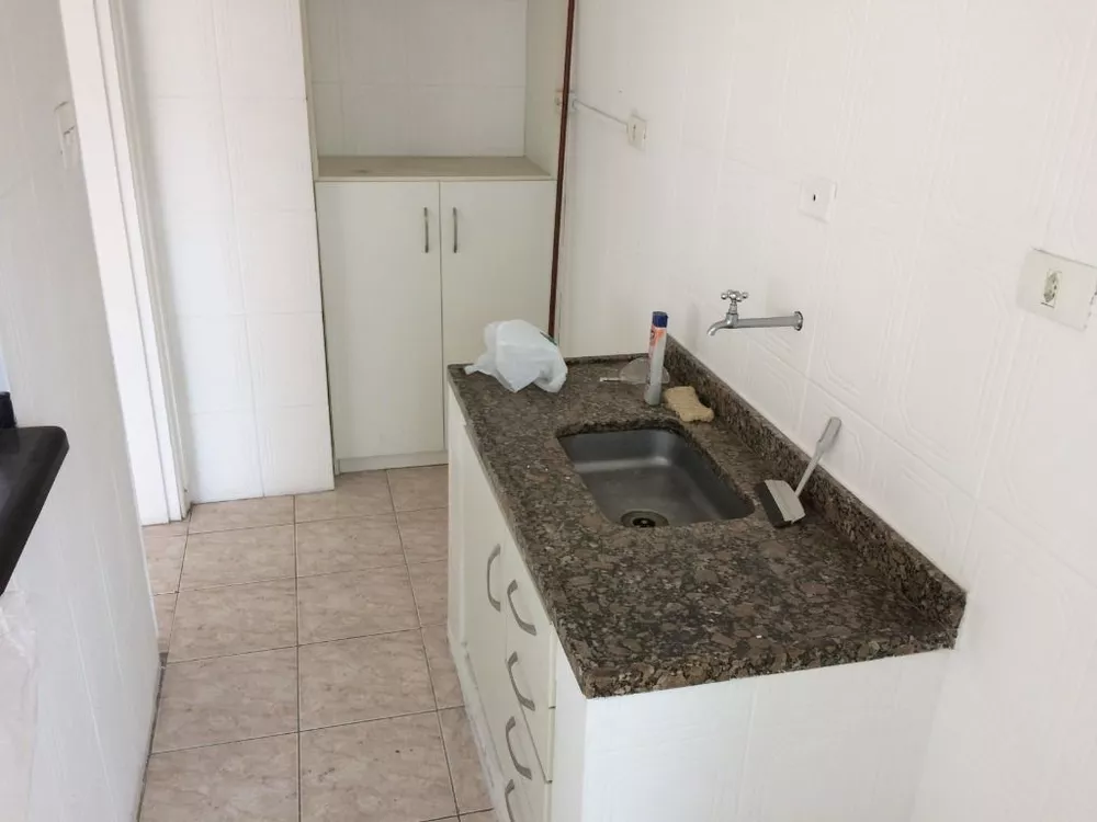 Apartamento à venda com 1 quarto, 45m² - Foto 4