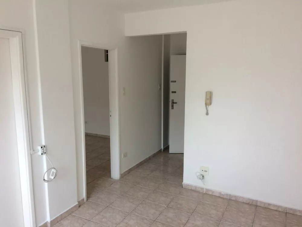 Apartamento à venda com 1 quarto, 45m² - Foto 1