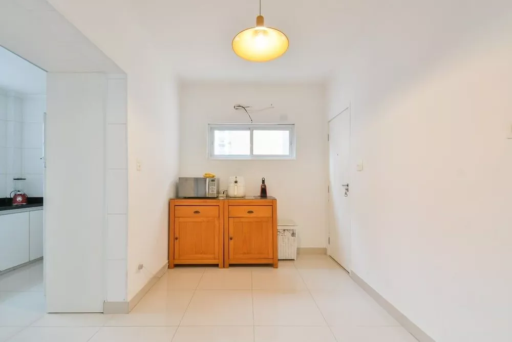 Apartamento à venda com 3 quartos, 218m² - Foto 3