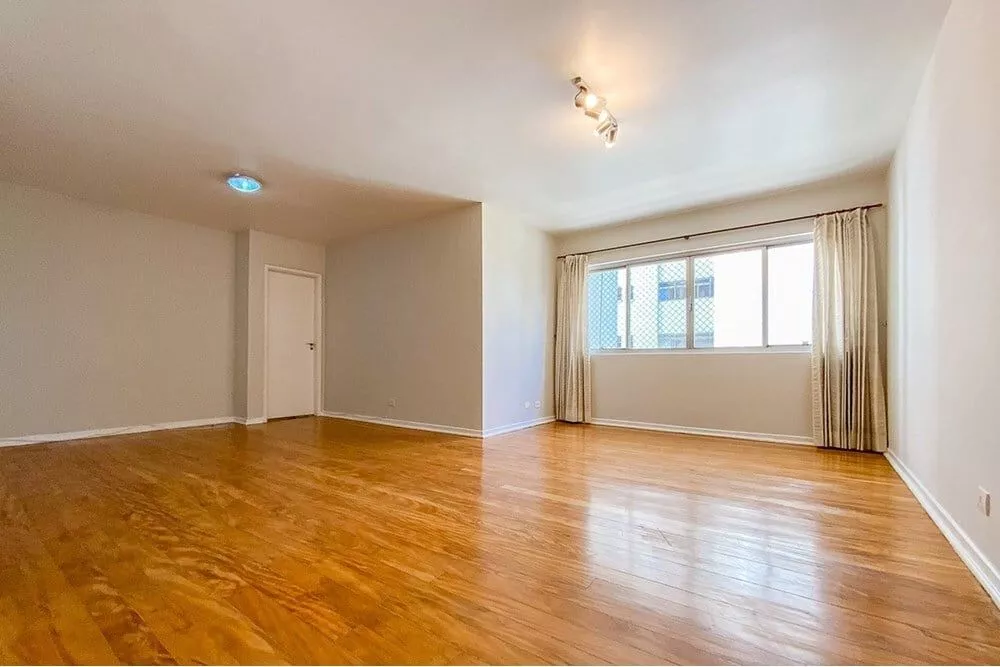 Apartamento à venda com 3 quartos, 105m² - Foto 1