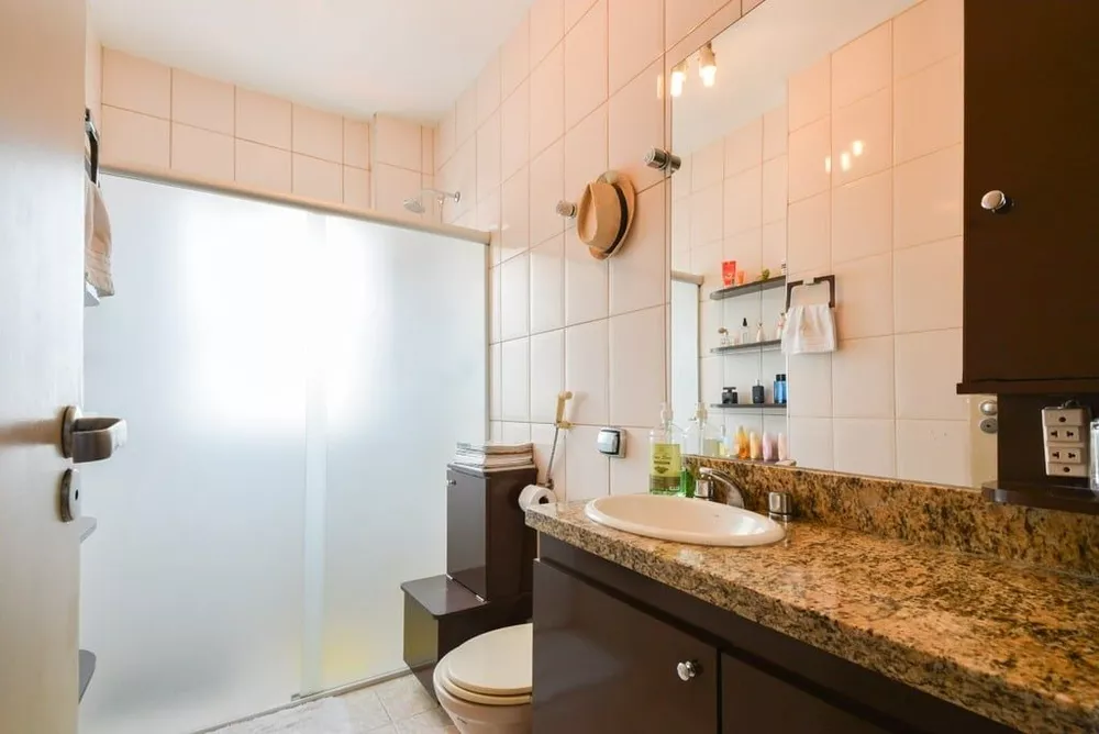 Apartamento à venda com 3 quartos, 193m² - Foto 4