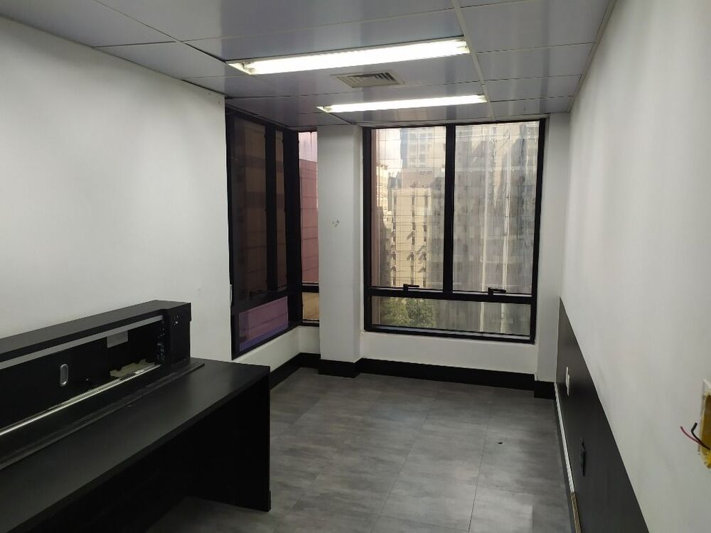 Conjunto Comercial-Sala para alugar, 332m² - Foto 1