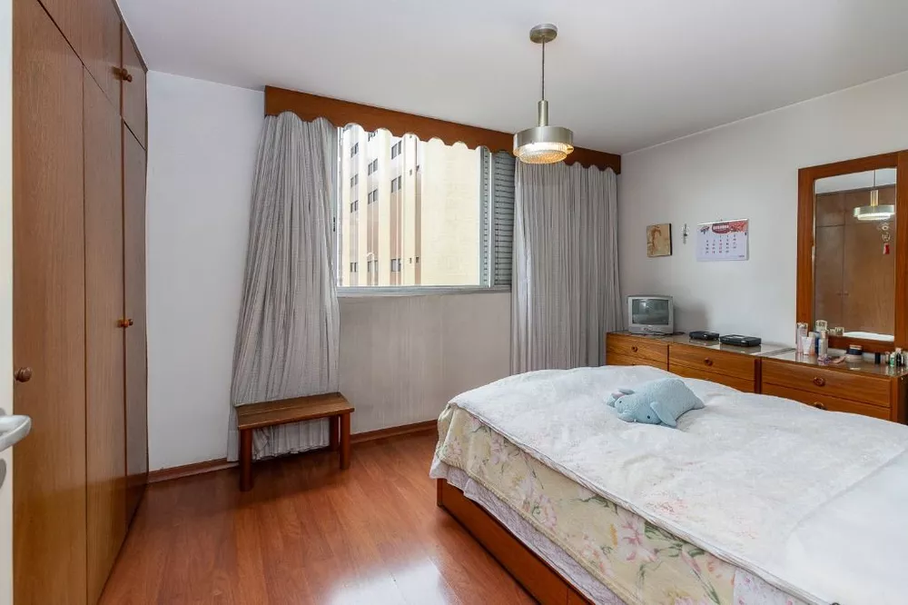 Apartamento à venda com 3 quartos, 111m² - Foto 6