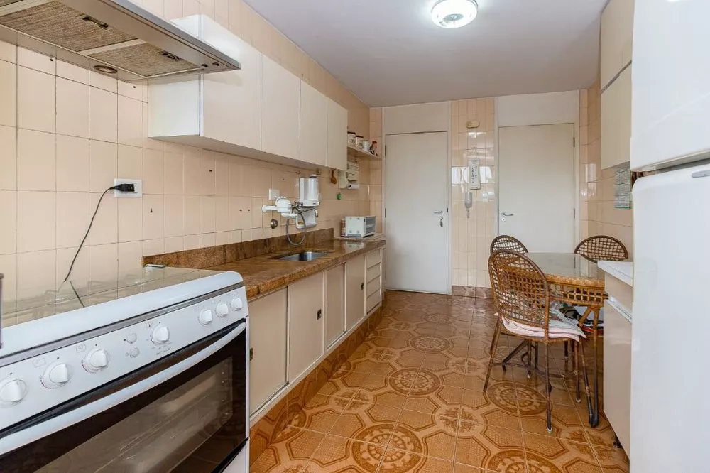 Apartamento à venda com 3 quartos, 111m² - Foto 18