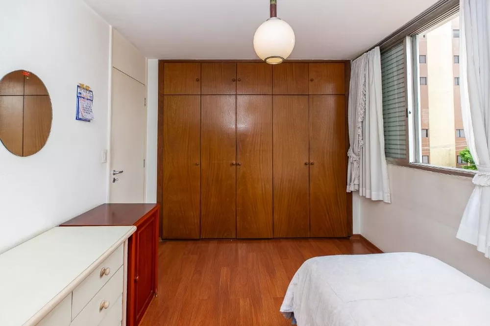 Apartamento à venda com 3 quartos, 111m² - Foto 5