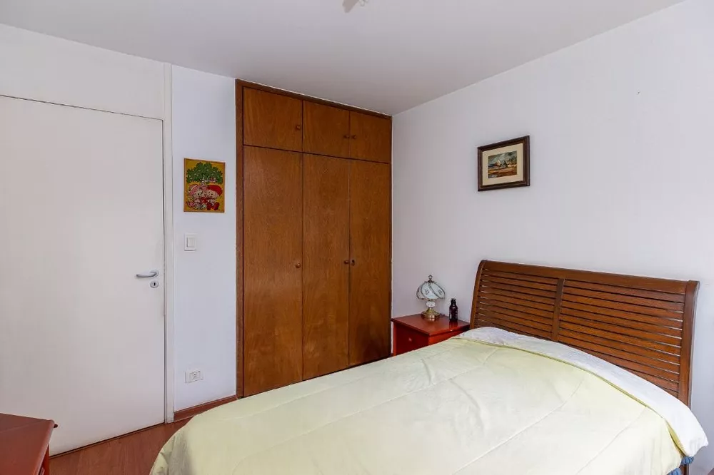 Apartamento à venda com 3 quartos, 111m² - Foto 12