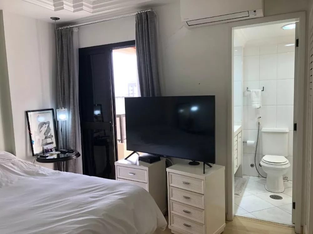 Apartamento à venda com 3 quartos, 139m² - Foto 18