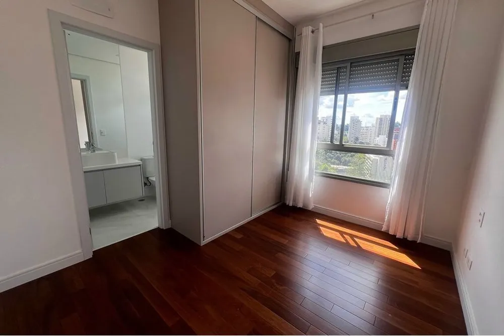 Apartamento, 3 quartos, 252 m² - Foto 4