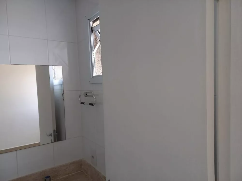 Apartamento à venda com 3 quartos, 104m² - Foto 3