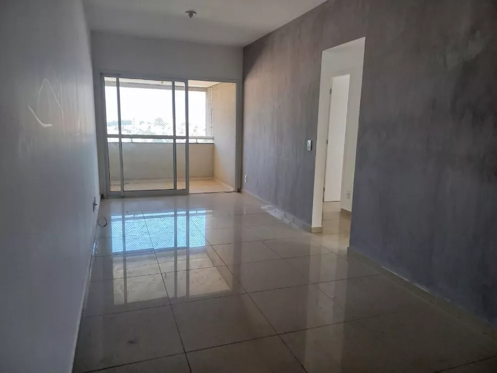 Apartamento à venda com 3 quartos, 104m² - Foto 1