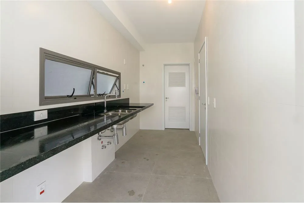 Apartamento, 3 quartos, 158 m² - Foto 2