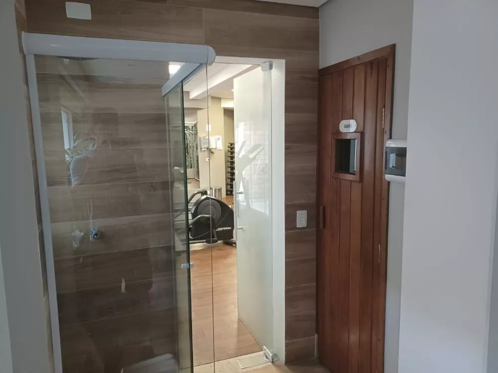 Apartamento para alugar com 4 quartos, 182m² - Foto 4