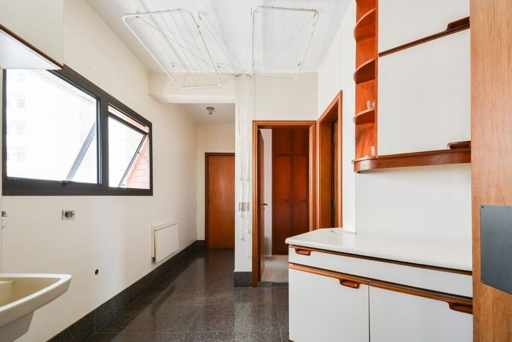 Apartamento à venda com 4 quartos, 274m² - Foto 4