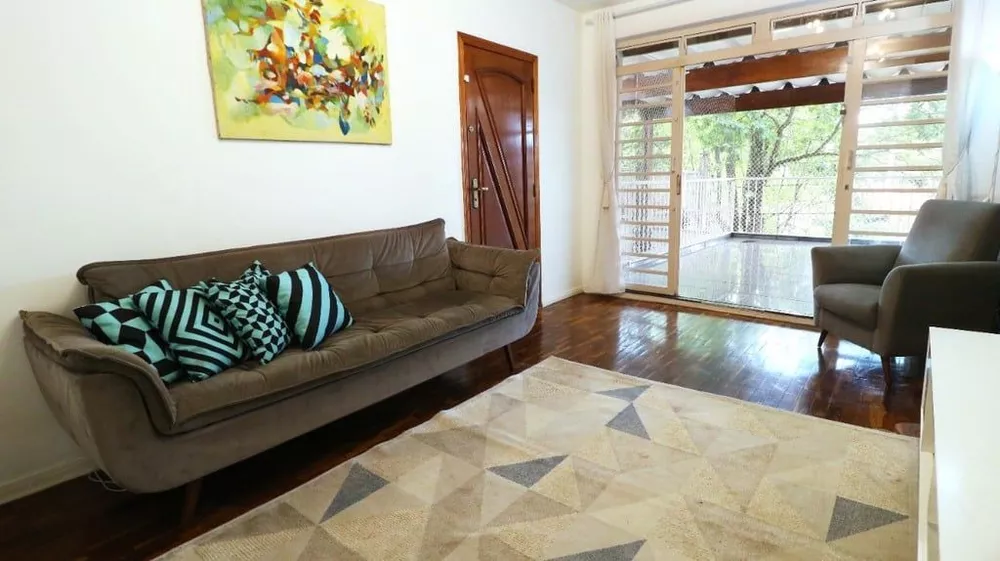 Casa de Condomínio à venda com 3 quartos, 150m² - Foto 1