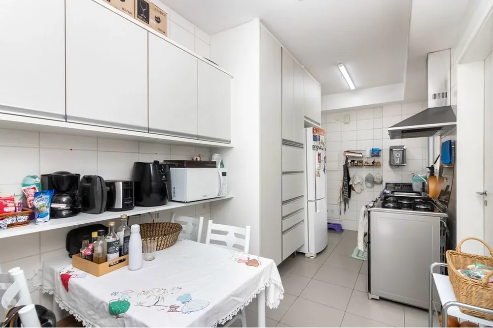 Apartamento, 3 quartos, 135 m² - Foto 3