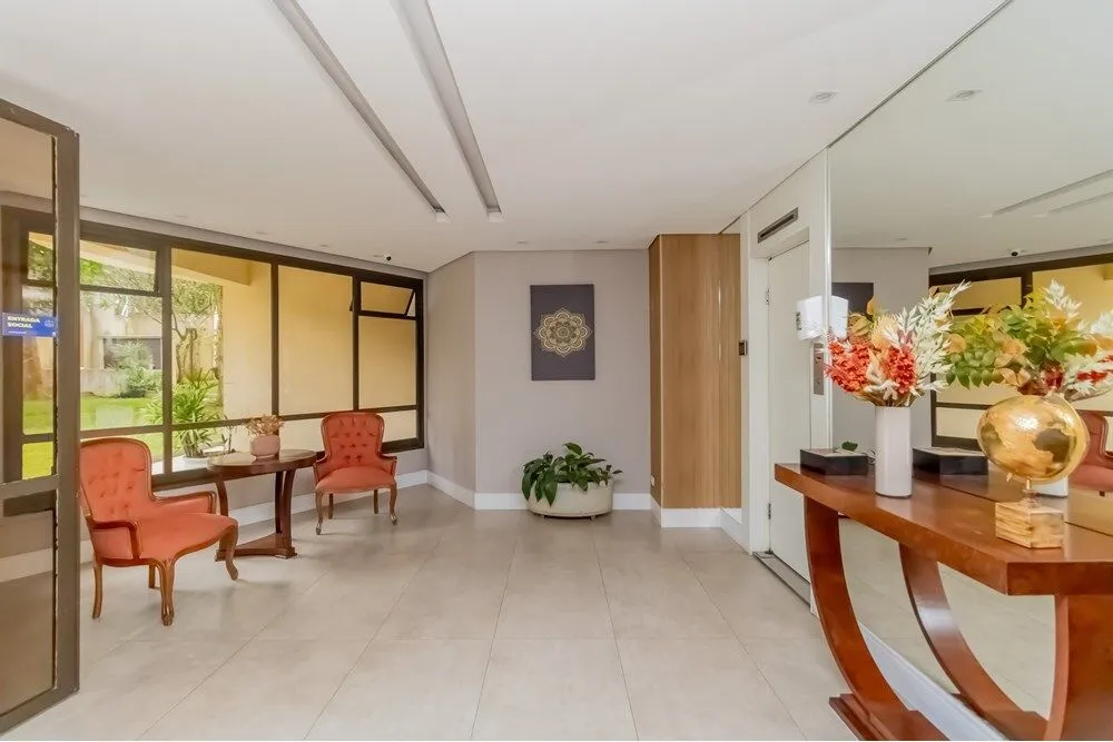 Apartamento, 3 quartos, 130 m² - Foto 2