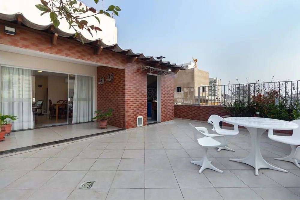 Cobertura, 3 quartos, 244 m² - Foto 1