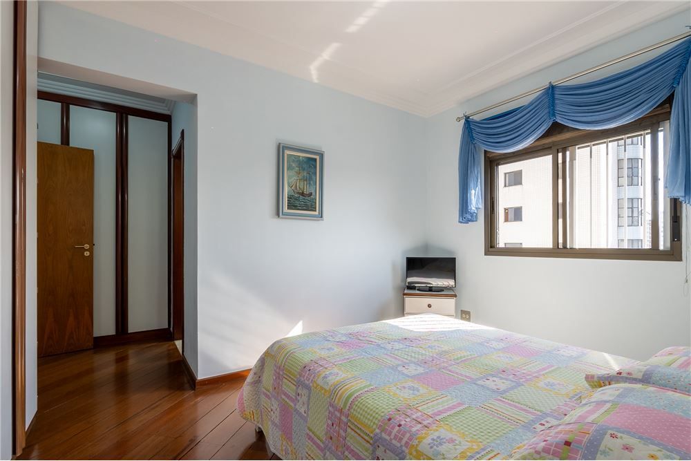 Apartamento, 4 quartos, 214 m² - Foto 10
