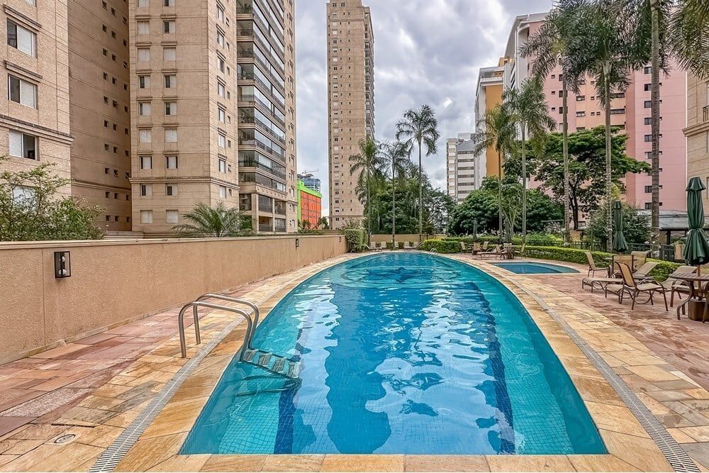 Apartamento, 3 quartos, 218 m² - Foto 1